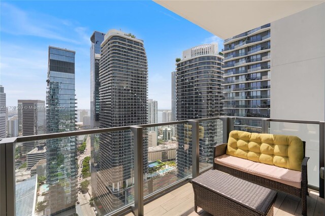 88 SW 7th St Unit 3403, Miami, FL 33130 - photo 38