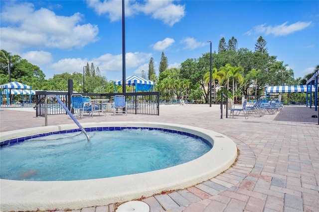 view of swimming pool