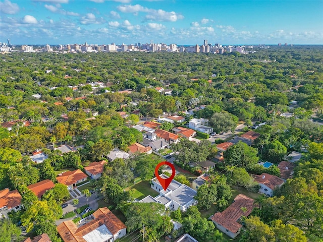 bird's eye view with a view of city