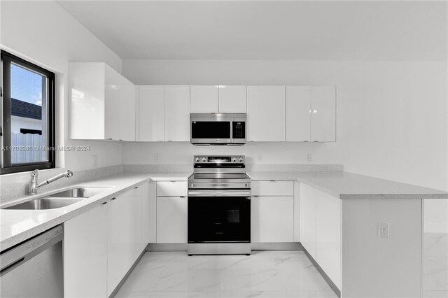11970-11972 SW 213th St, Miami, FL 33177 - photo 30