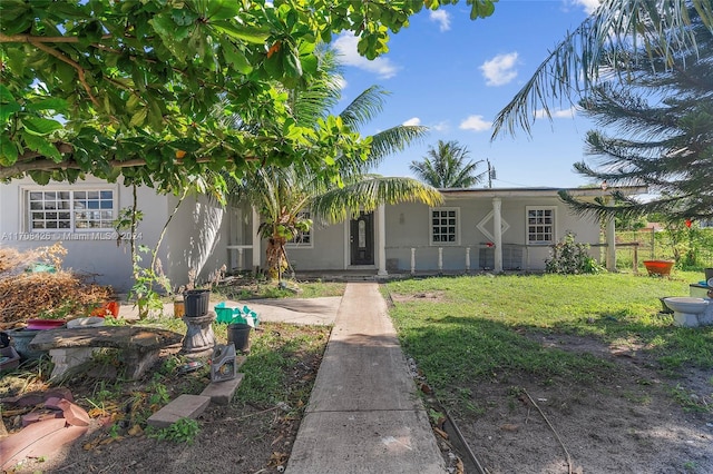 exterior space featuring a yard