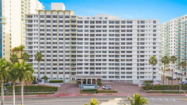 5005 Collins Ave Unit 425, Miami Beach, FL 33140 - view of apartment building / complex featuring a city view