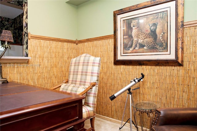 sitting room with tile walls