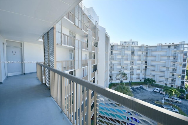 3475 N Country Club Dr Unit 615, Aventura, FL 33180 - photo 8