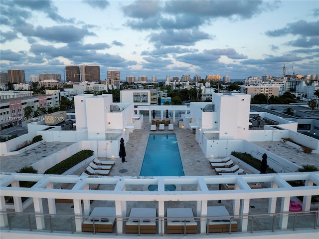 drone / aerial view with a view of city