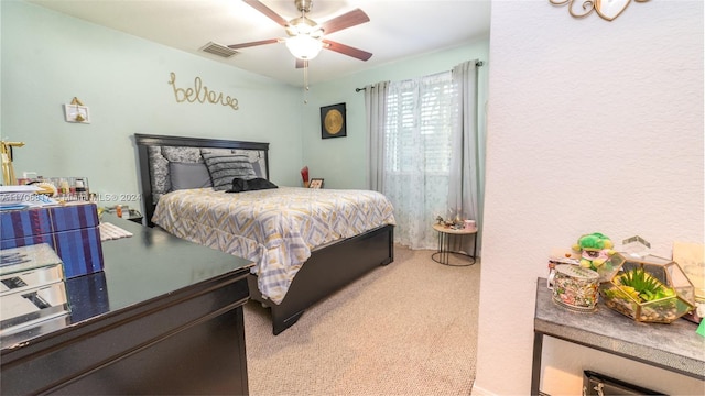 bedroom featuring carpet and ceiling fan