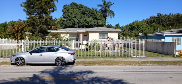 view of front of house