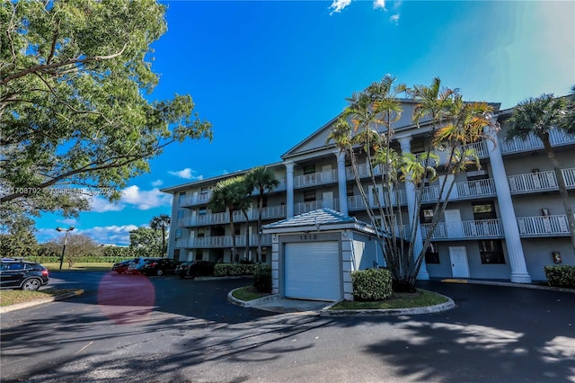 Listing photo 2 for 1510 Whitehall Dr Unit 102, Davie FL 33324