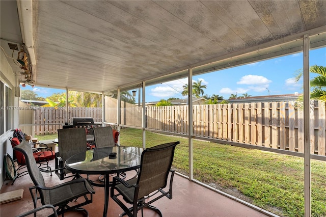 view of sunroom / solarium