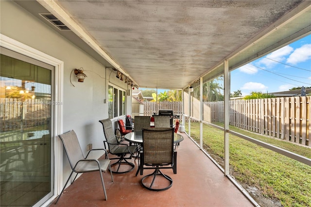 view of sunroom / solarium