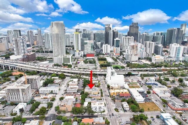 437 SW 7th St Unit 205, Miami FL, 33130, 1 bedrooms, 1 bath condo for sale