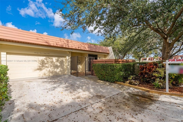 view of front of house featuring a garage