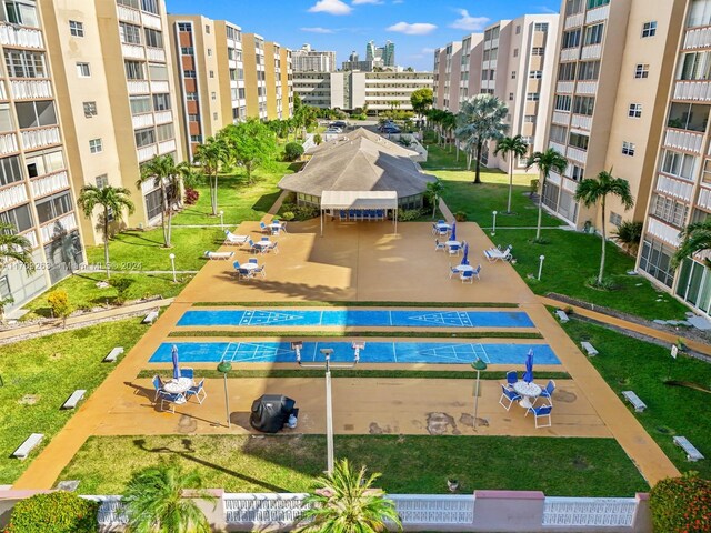 421 NE 14th Ave Unit 405, Hallandale Beach, FL 33009 - view of home's community featuring a city view