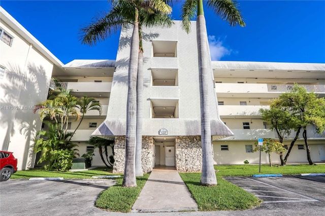 7410 SW 82nd St Unit K405, Miami, FL 33143 - view of property with uncovered parking