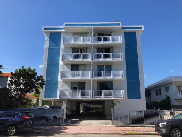 view of building exterior