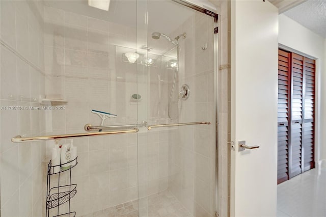 bathroom with walk in shower