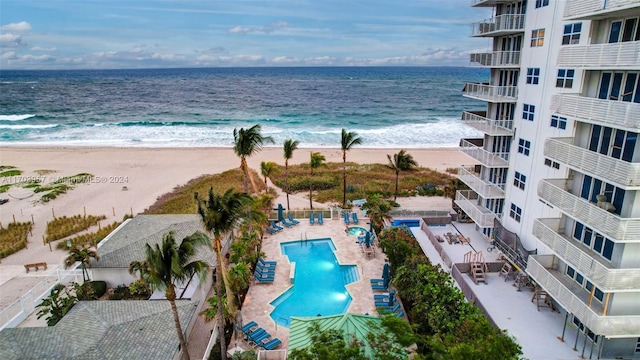 water view featuring a beach view