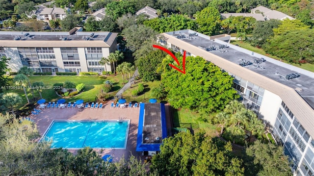 2301 Lucaya Ln Unit M1, Coconut Creek, FL 33066 - aerial view of a pool