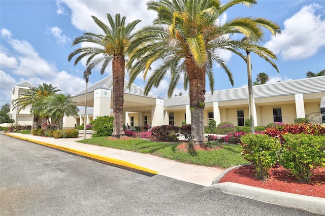 2301 Lucaya Ln Unit M1, Coconut Creek, FL 33066 - view of building exterior