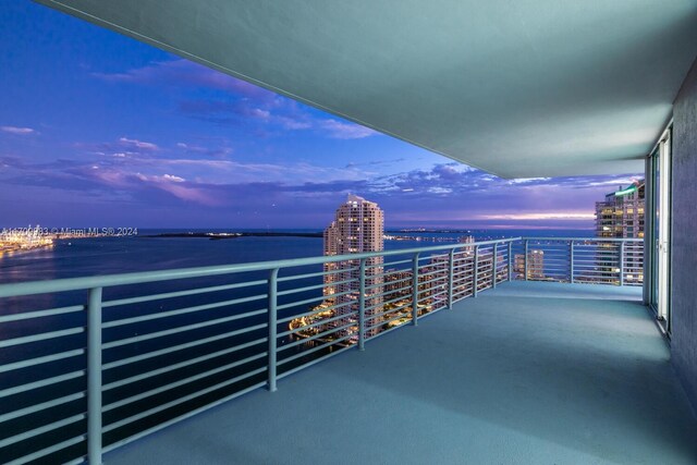 335 S Biscayne Blvd Unit 4109, Miami, FL 33131 - balcony featuring a city view and a water view
