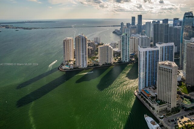 335 S Biscayne Blvd Unit 4109, Miami, FL 33131 - aerial view featuring a city view and a water view