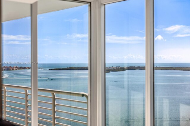 335 S Biscayne Blvd Unit 4109, Miami, FL 33131 - water view