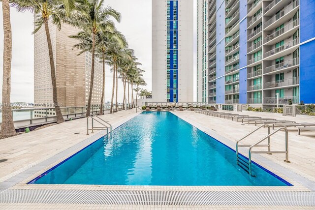 335 S Biscayne Blvd Unit 4109, Miami, FL 33131 - pool with a patio