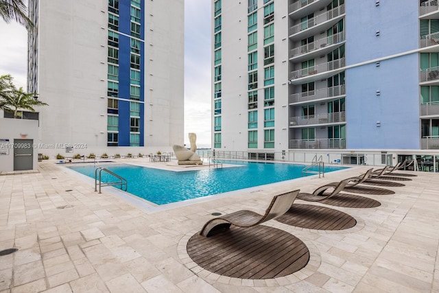 335 S Biscayne Blvd Unit 4109, Miami, FL 33131 - community pool featuring a patio area