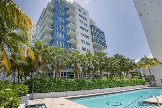 6103 Aqua Ave Unit 301, Miami Beach, FL 33141 - view of community pool