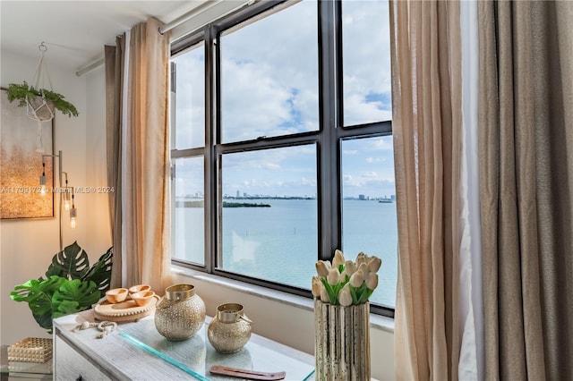 1800 NE 114th St Unit 1105, Miami, FL 33181 - detailed view of nearby water