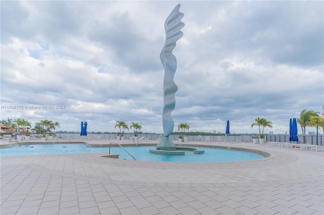 1800 NE 114th St Unit 1105, Miami, FL 33181 - community pool with a patio