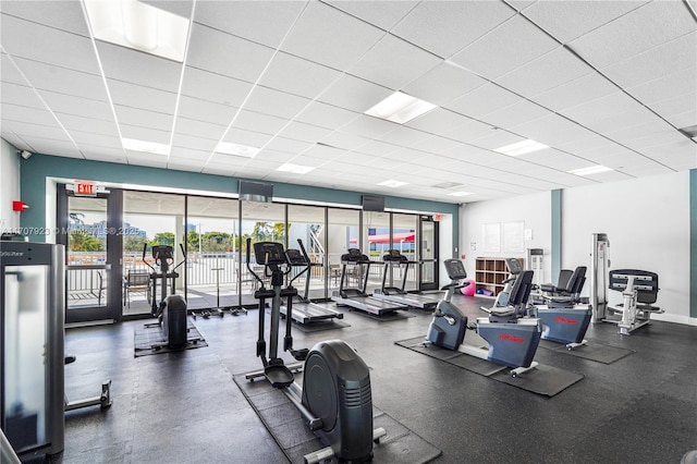 workout area with a drop ceiling