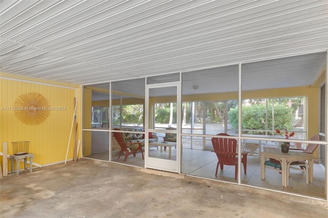 view of unfurnished sunroom