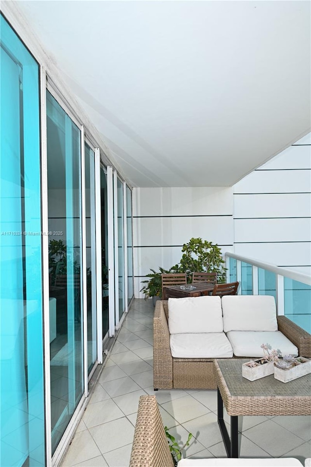 2127 Brickell Ave Unit 1005, Miami, FL 33129 - balcony with an outdoor living space
