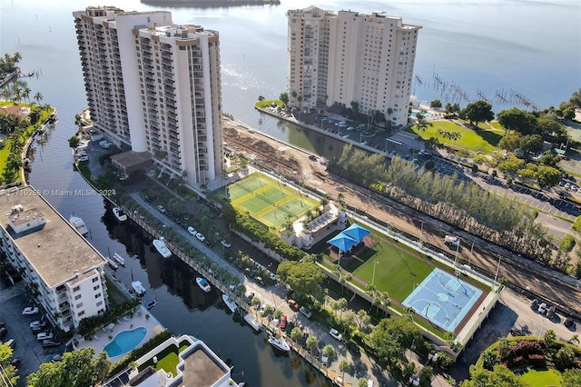 bird's eye view with a water view