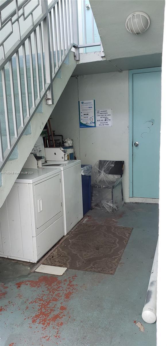 laundry area featuring washer and dryer