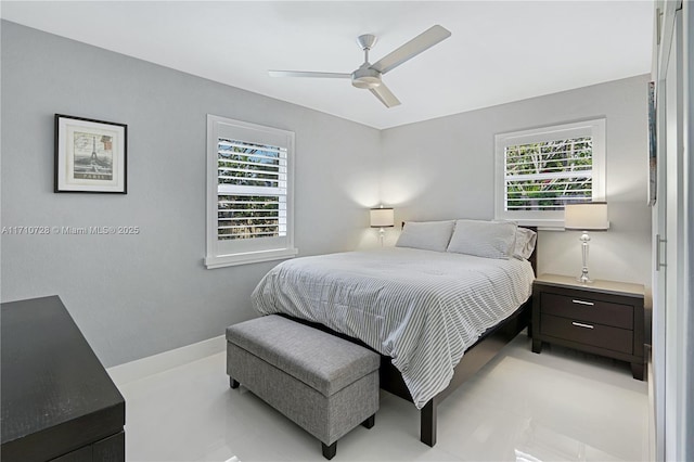 bedroom with ceiling fan