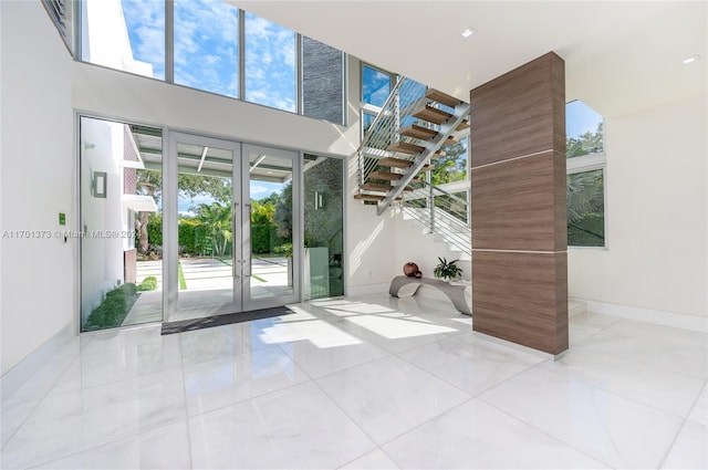 6301 SW 114th St, Pinecrest, FL 33156 - building lobby featuring a high ceiling
