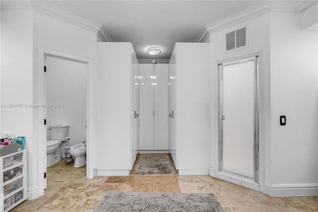 bathroom with crown molding, a bidet, a shower with shower door, and toilet