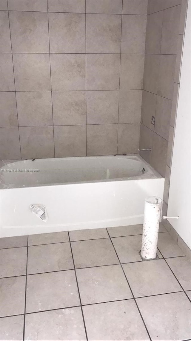 388 NE 208th Ter Unit 388, Miami, FL 33179 - full bathroom featuring tile patterned floors and a tub