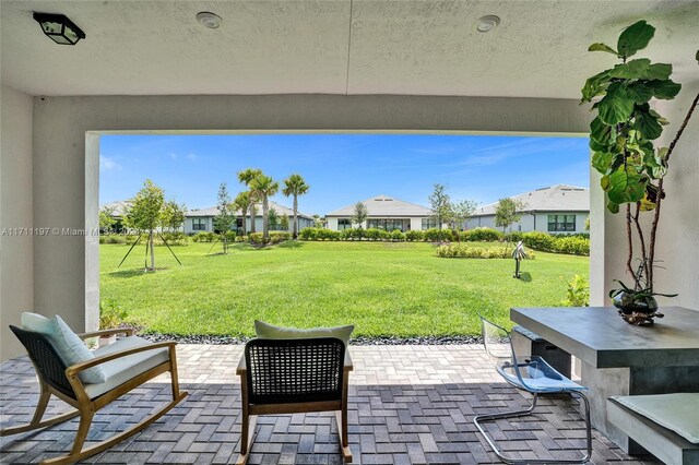 4536 N Silverwood Ln N, Oakland Park, FL 33309 - view of patio / terrace