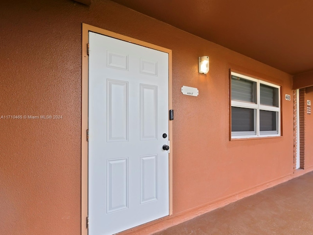 view of entrance to property