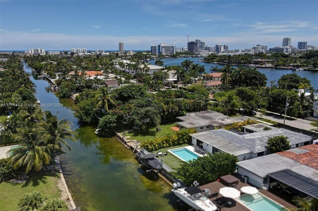 bird's eye view with a water view