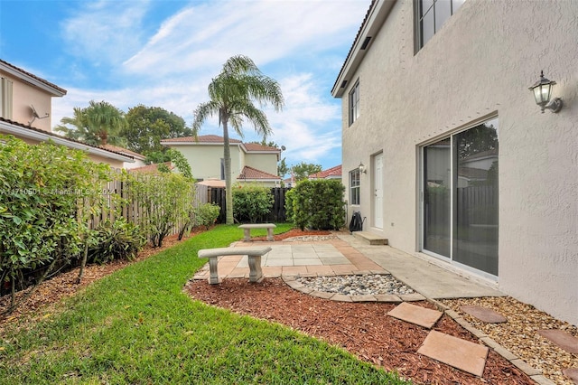 view of yard with a patio area