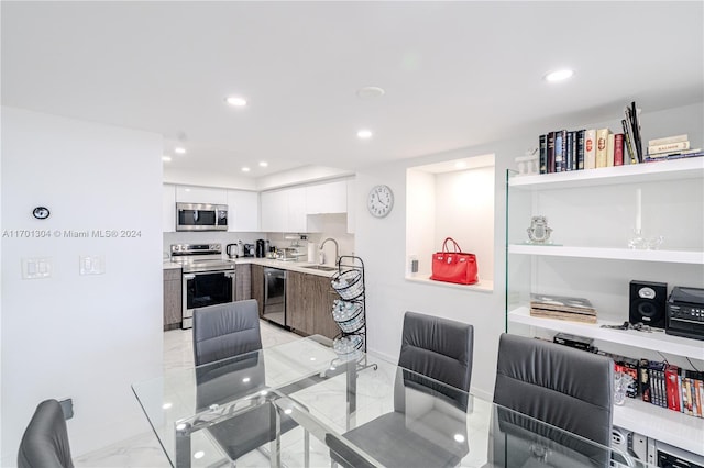 dining area with sink