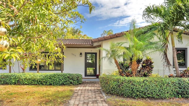 view of entrance to property