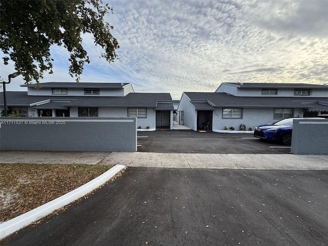 view of front of house