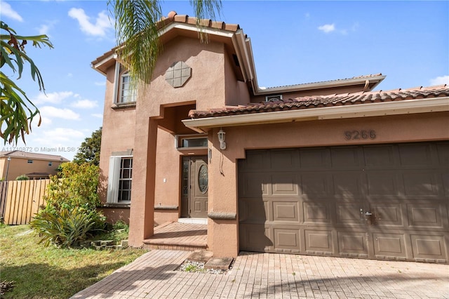 view of front of property