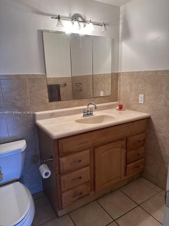 4400 Hillcrest Dr Unit 114B, Hollywood, FL 33021 - photo 13
