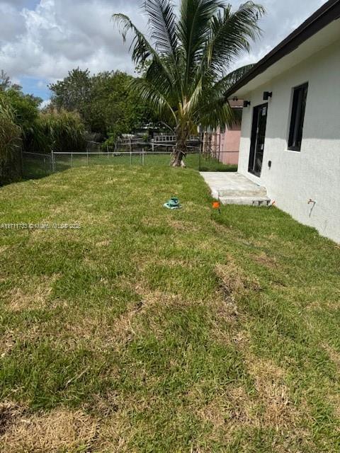 15167 NW Railroad Dr, Miami Gardens, FL 33054 - photo 13